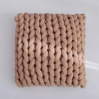 Che'Tara Handmade Wool Pillow Che'Tara