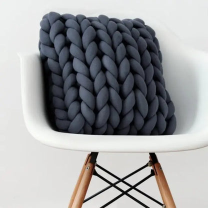 Che'Tara Handmade Wool Pillow Che'Tara