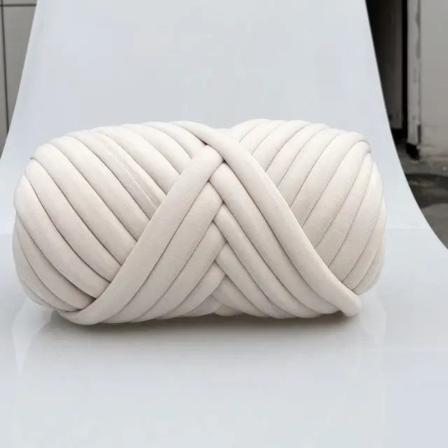 Che'Tara Handmade Wool Pillow Che'Tara
